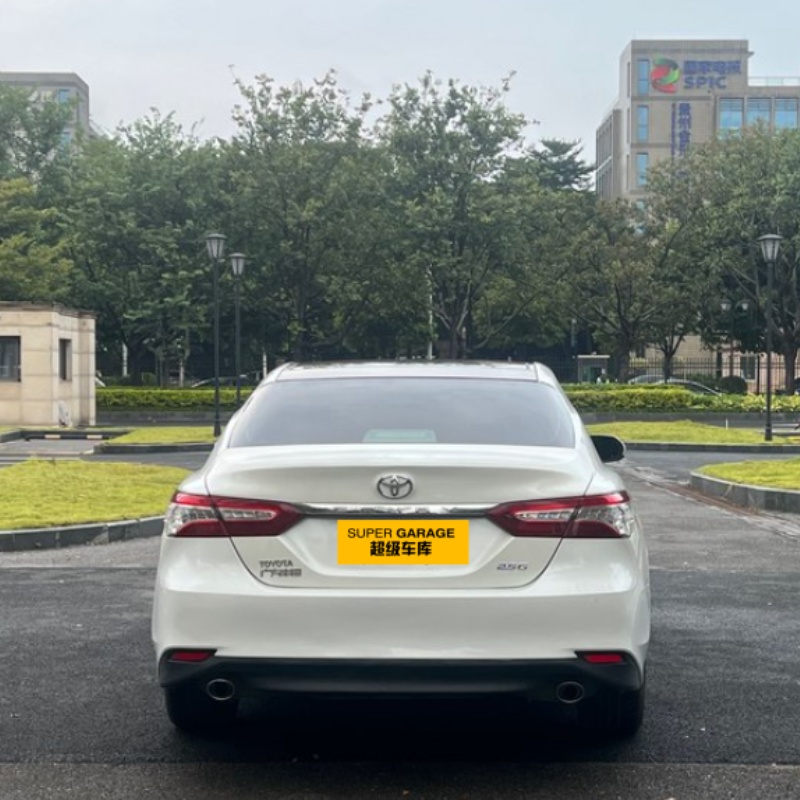 Тойота Камри 2018