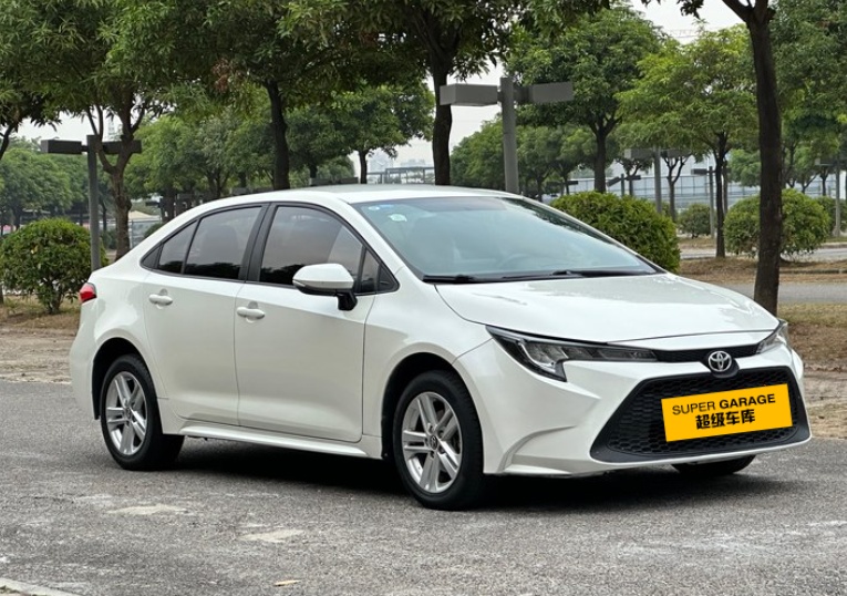 Тойота Левин 2019