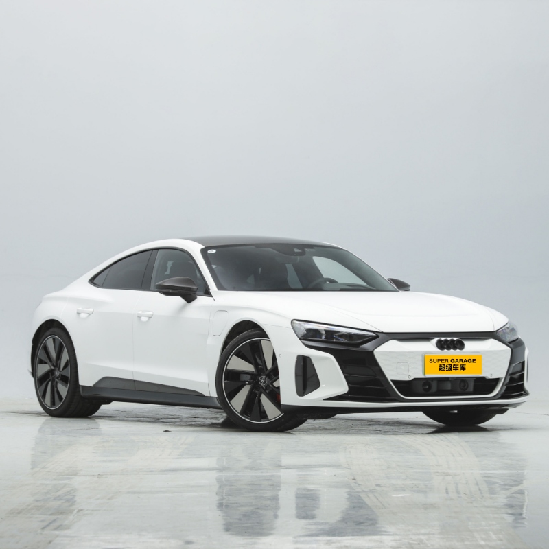 Ауди е-трон ГТ