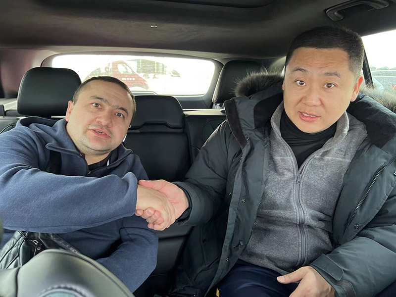 Торговая площадка для иностранных клиентов Super Garage